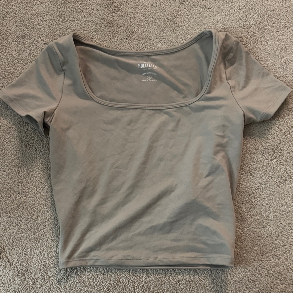 Hollister Women's Short Sleeve Gray Top